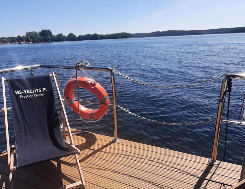 Houseboat Hotell Gudowo Eksteriør bilde